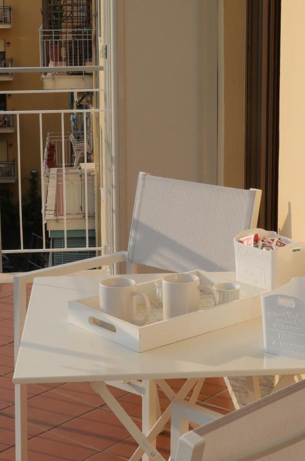 Angela Apartment Sorrento Eksteriør billede